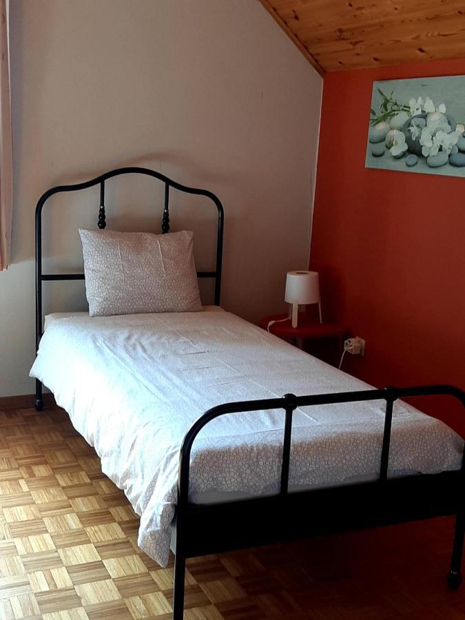 Vakantiewoning Het Oude Laer Bilzen Bagian luar foto