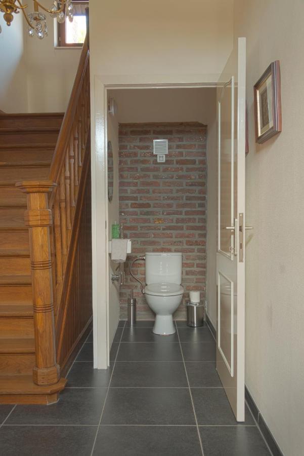 Vakantiewoning Het Oude Laer Bilzen Bagian luar foto