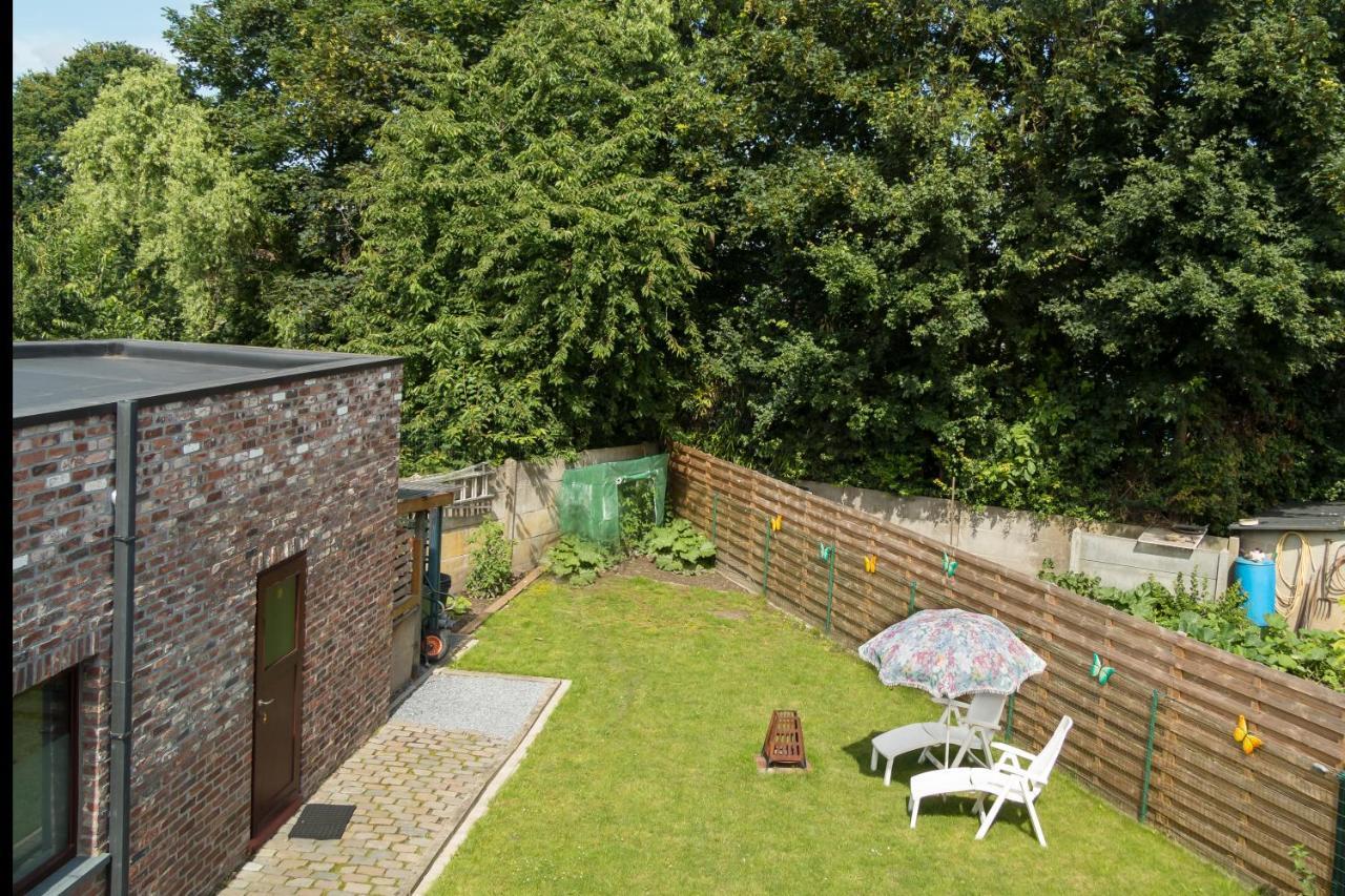 Vakantiewoning Het Oude Laer Bilzen Bagian luar foto