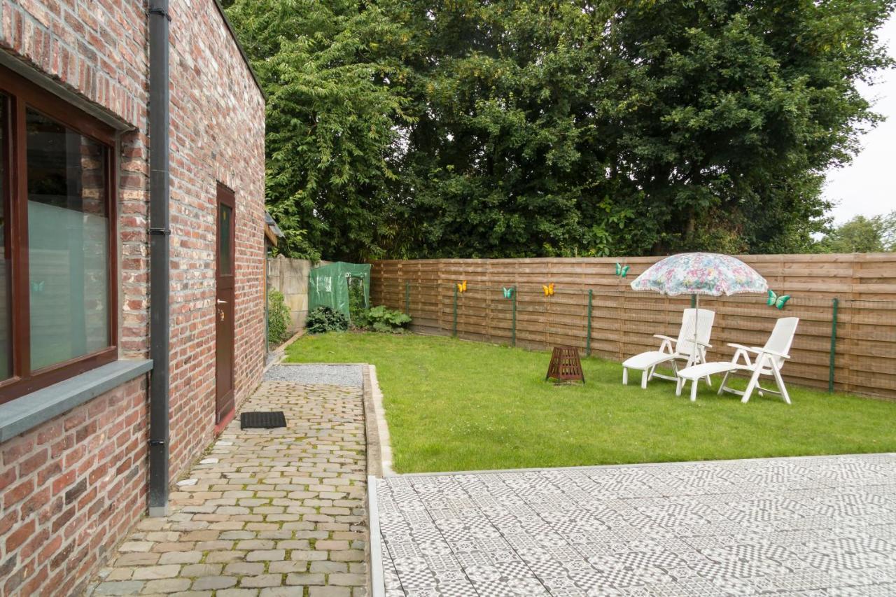 Vakantiewoning Het Oude Laer Bilzen Bagian luar foto